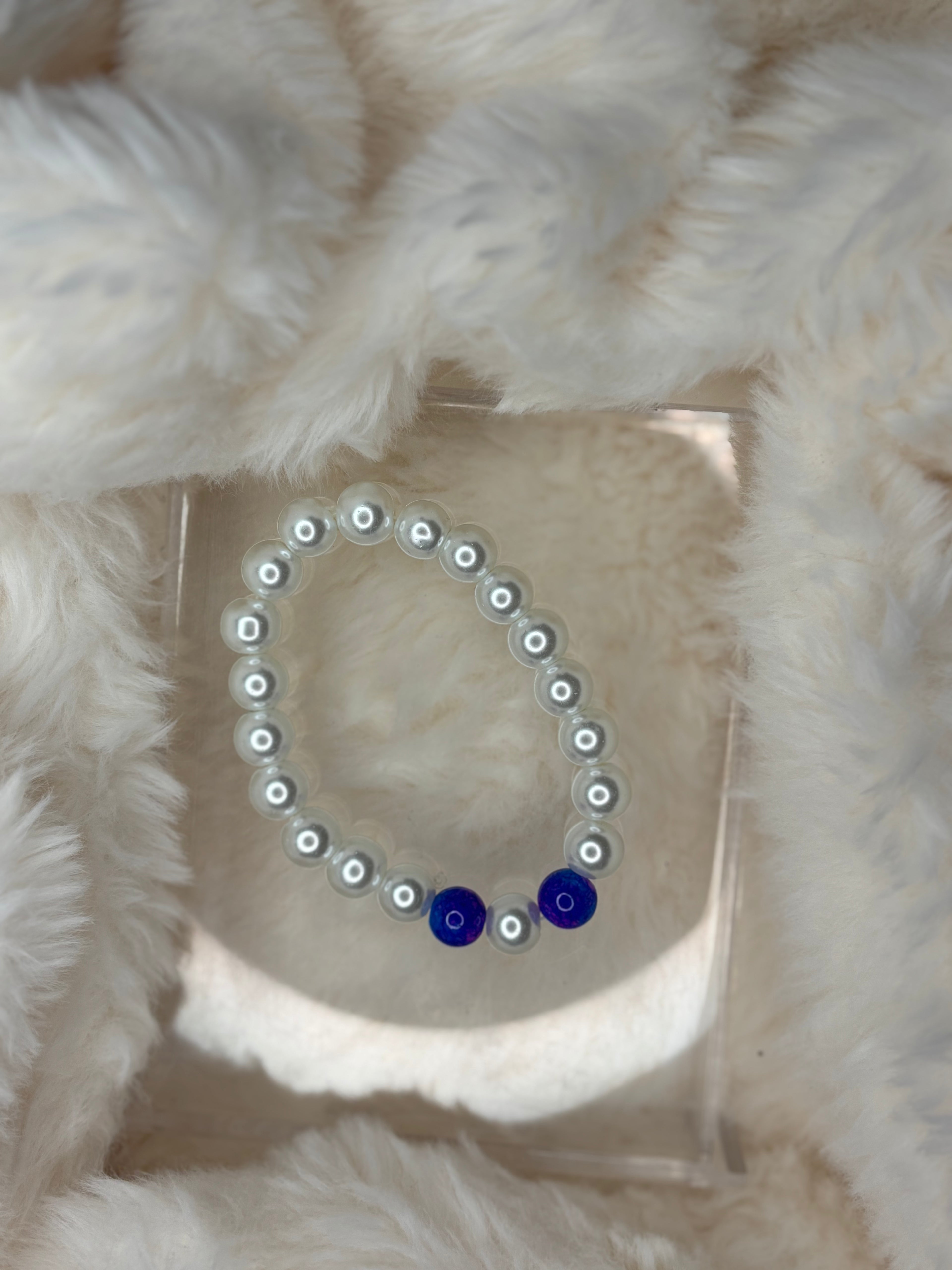 Tye Pearl Bracelet
